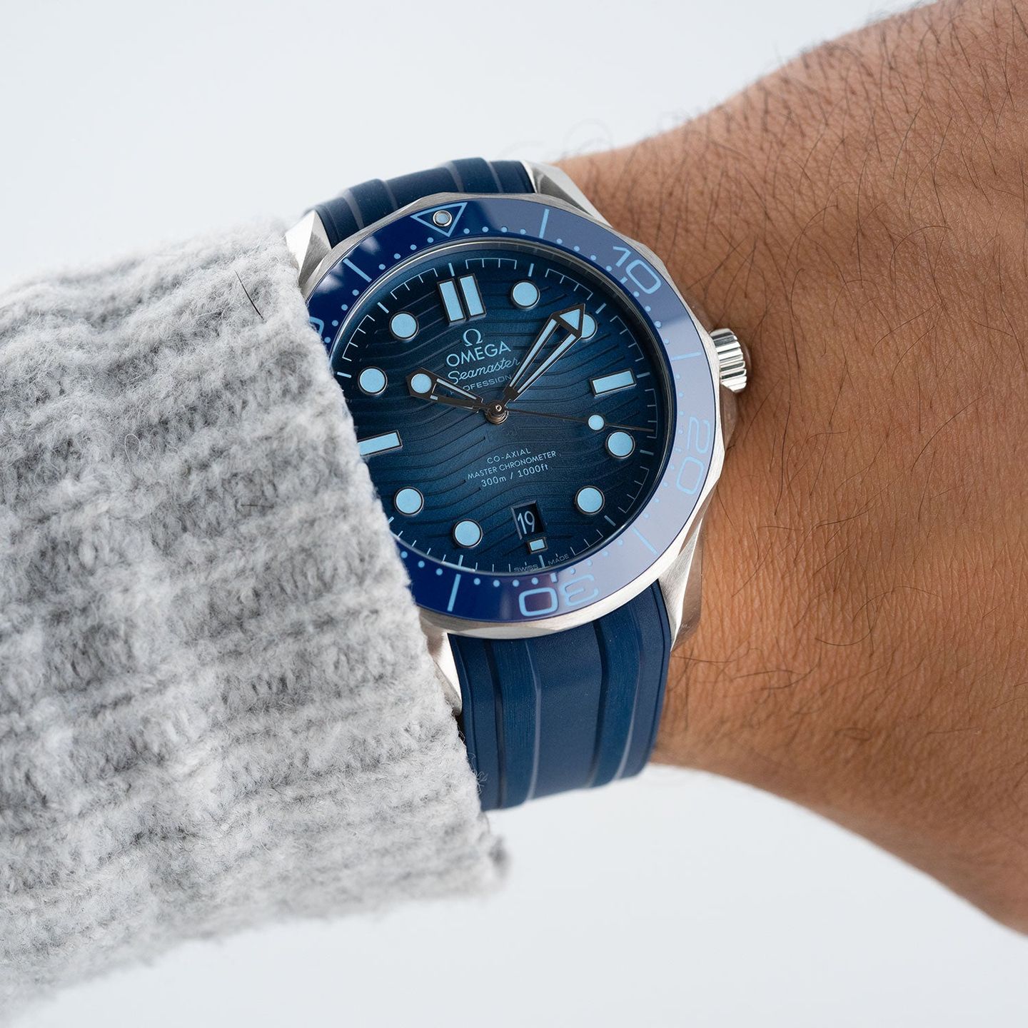 Omega Seamaster Diver 300 M 210.32.42.20.03.002 (2025) - Blue dial 42 mm Steel case (6/7)