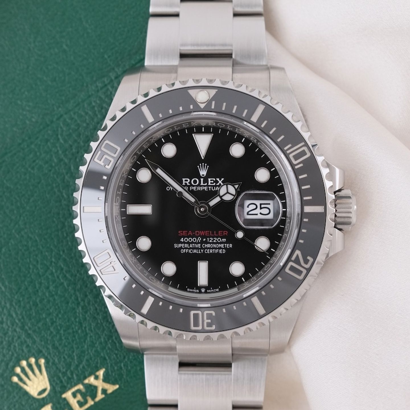 Rolex Sea-Dweller 126600 - (6/8)