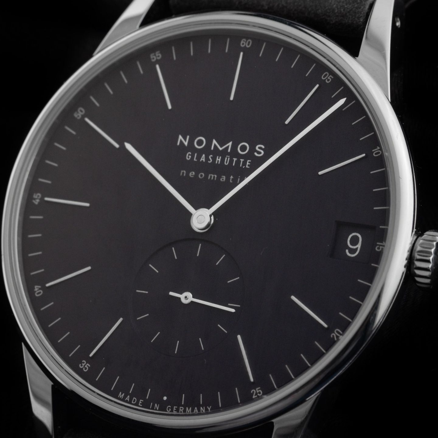 NOMOS Orion Neomatik 363 (2026) - Blue dial 41 mm Steel case (3/7)