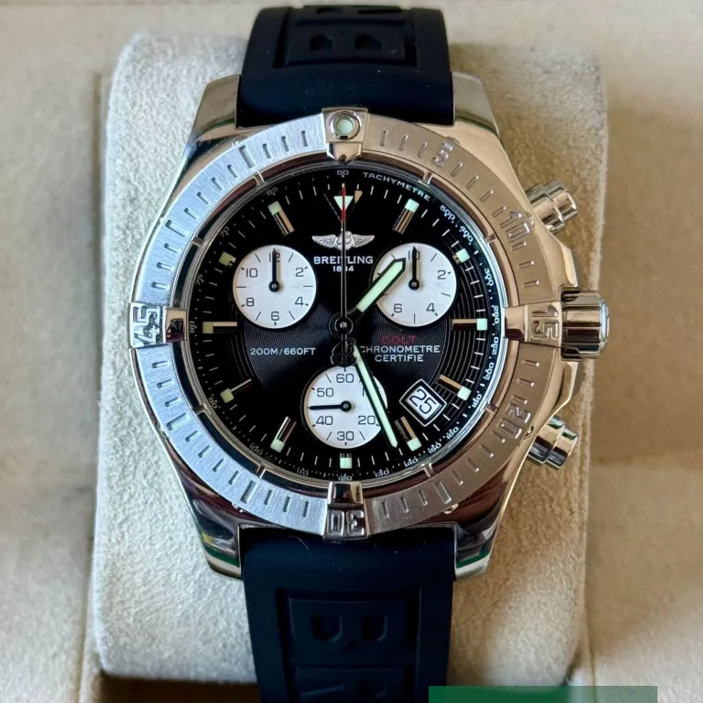 Breitling Colt Chronograph A73380 - (2/7)