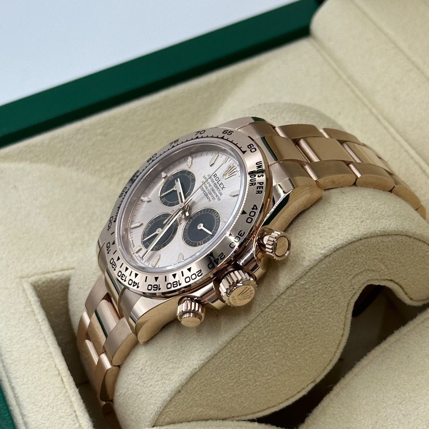 Rolex Daytona 126505 - (6/8)