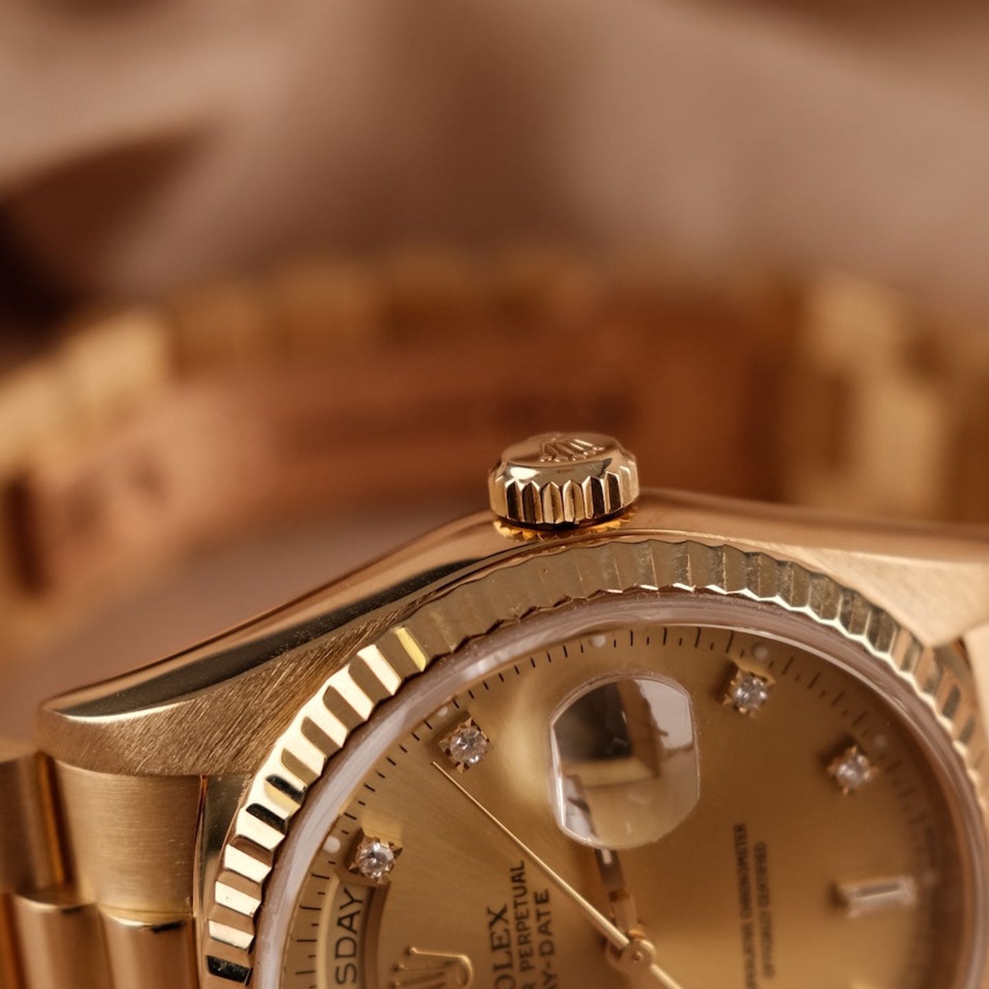 Rolex Day-Date 36 18238 (1988) - Champagne dial 36 mm Yellow Gold case (7/8)