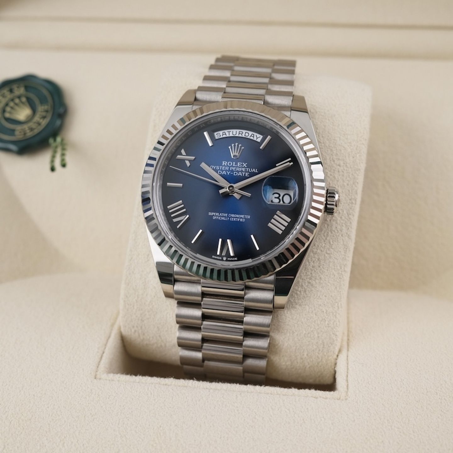 Rolex Day-Date 40 228239 (2024) - 40 mm White Gold case (2/8)