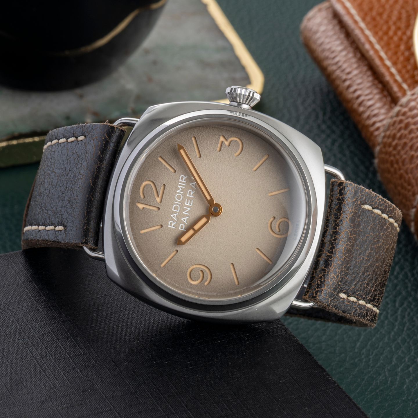 Panerai Radiomir PAM01350 - (2/8)
