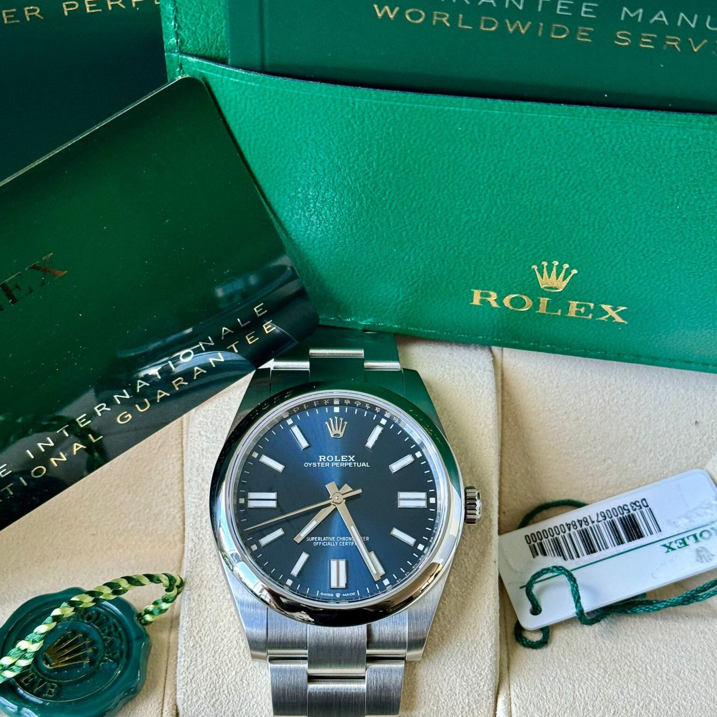 Rolex Oyster Perpetual 41 124300 - (7/7)