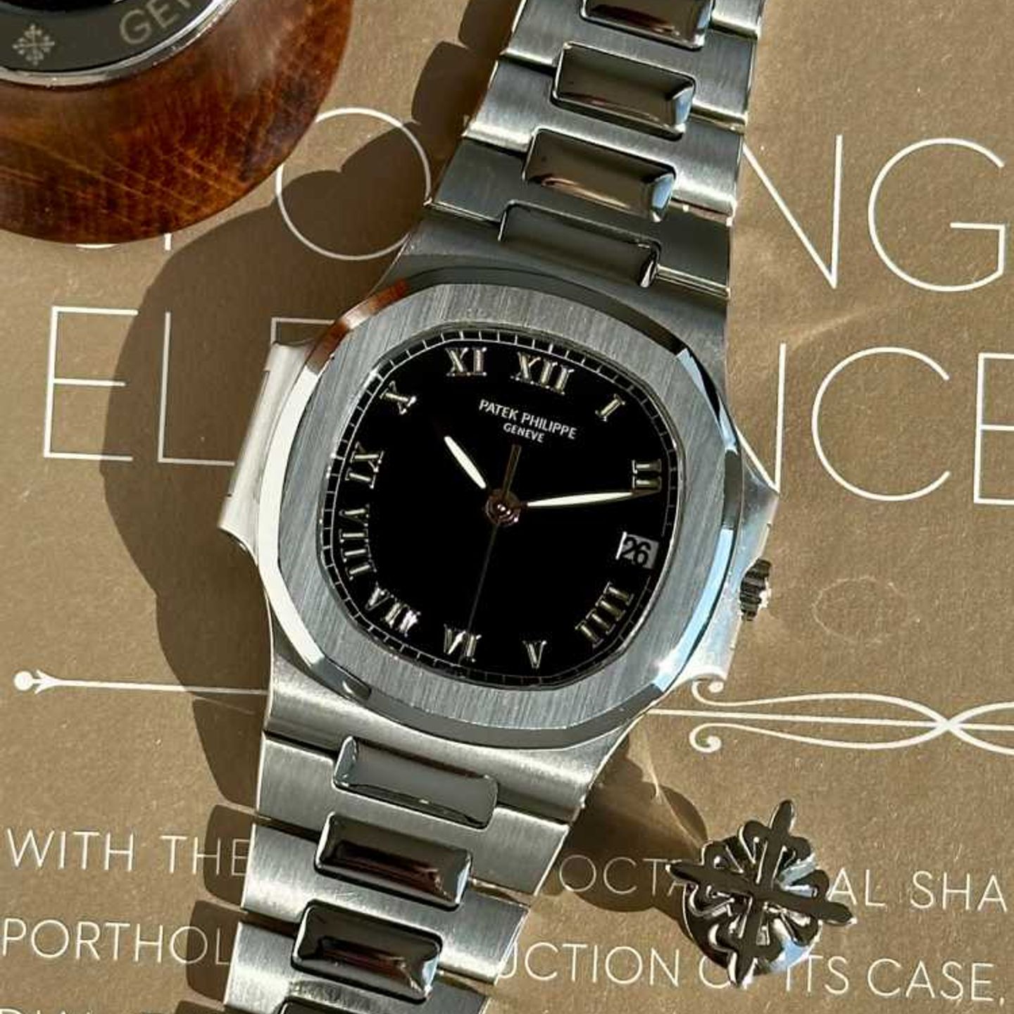 Patek Philippe Nautilus 3800 (2002) - Black dial 36 mm Steel case (1/8)