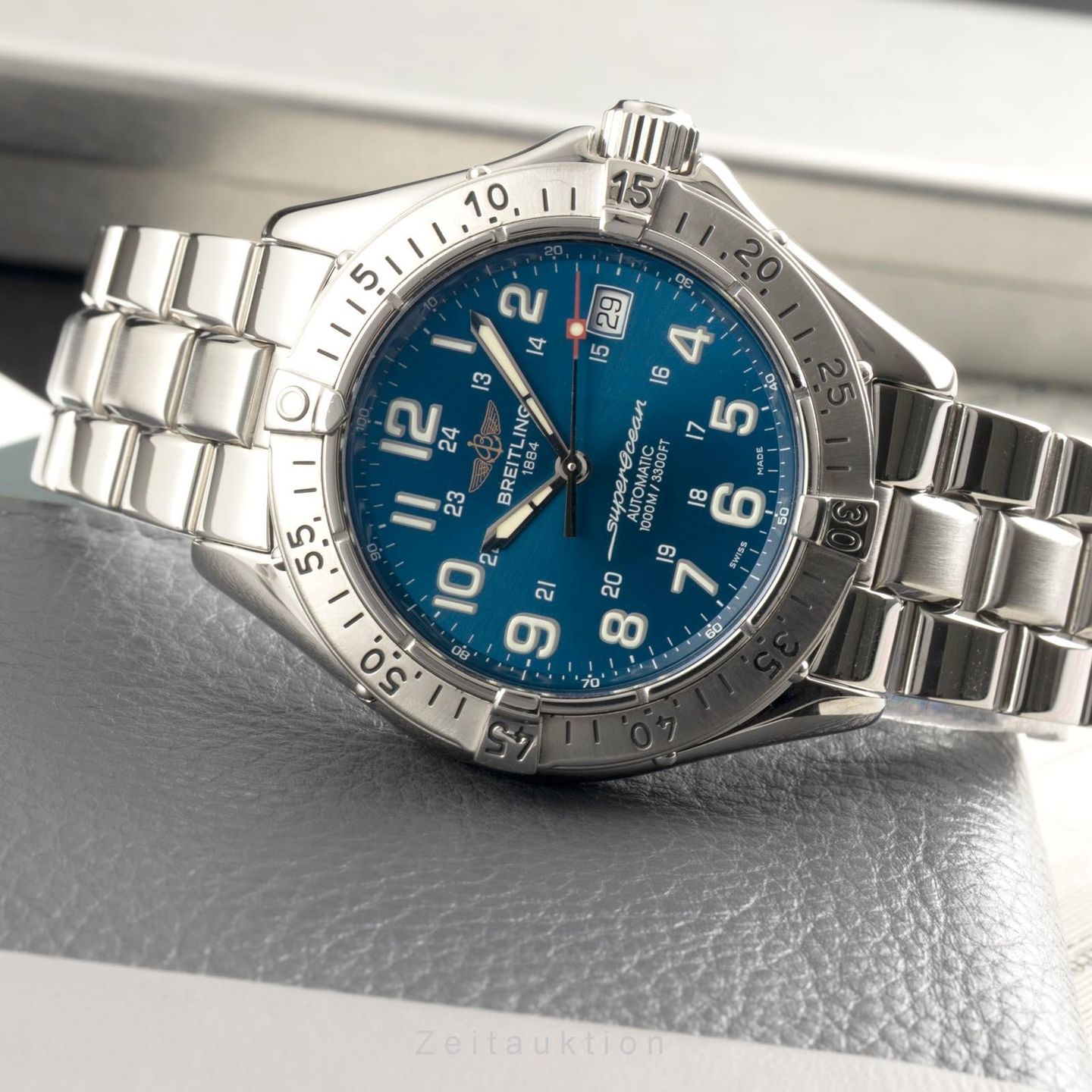 Breitling Superocean A17340 - (2/8)