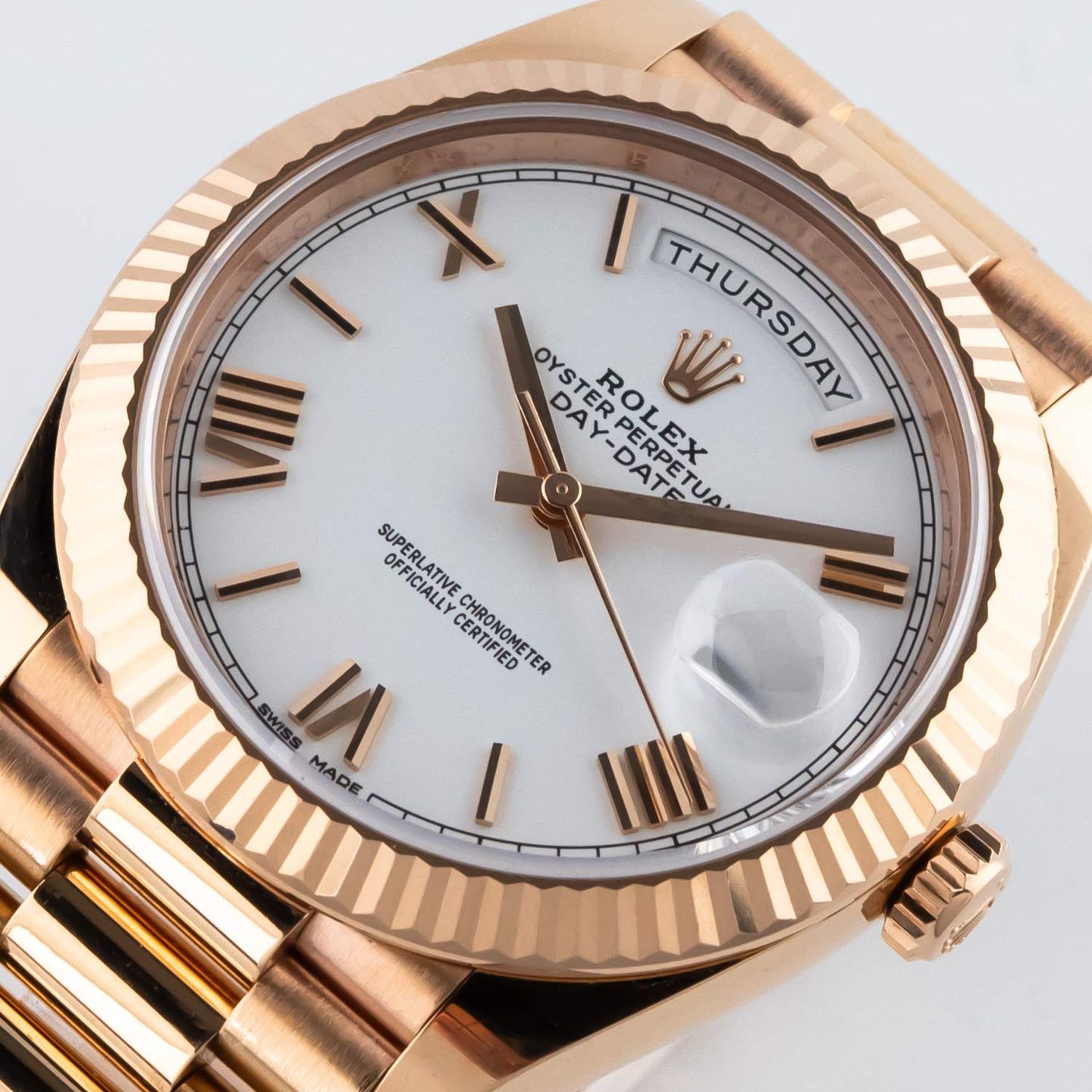 Rolex Day-Date 40 228235 (2019) - White dial 40 mm Rose Gold case (3/7)