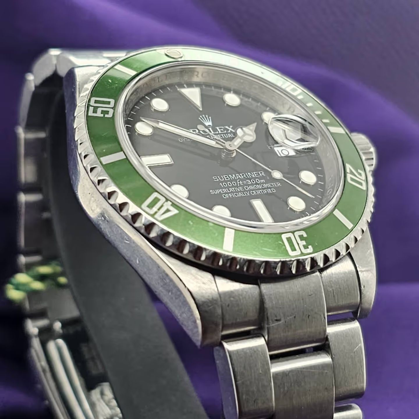 Rolex Submariner Date 16610LV (2008) - Black dial 40 mm Steel case (2/4)