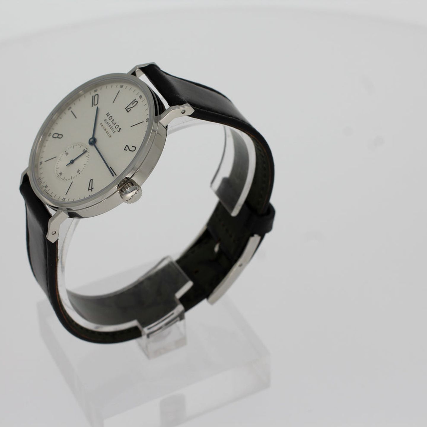 NOMOS Tangente Neomatik 140 - (2/4)