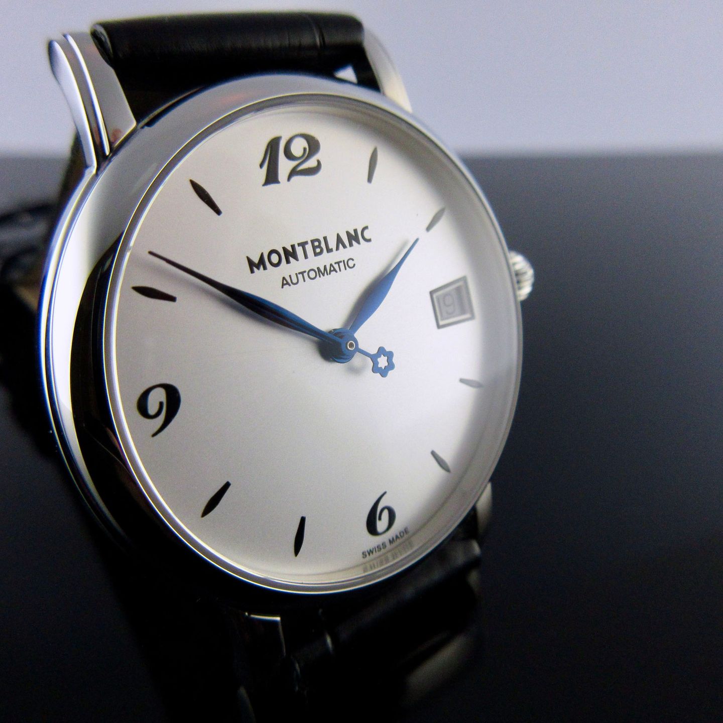 Montblanc Star Classique 111590 (2024) - Zilver wijzerplaat 34mm Staal (4/8)