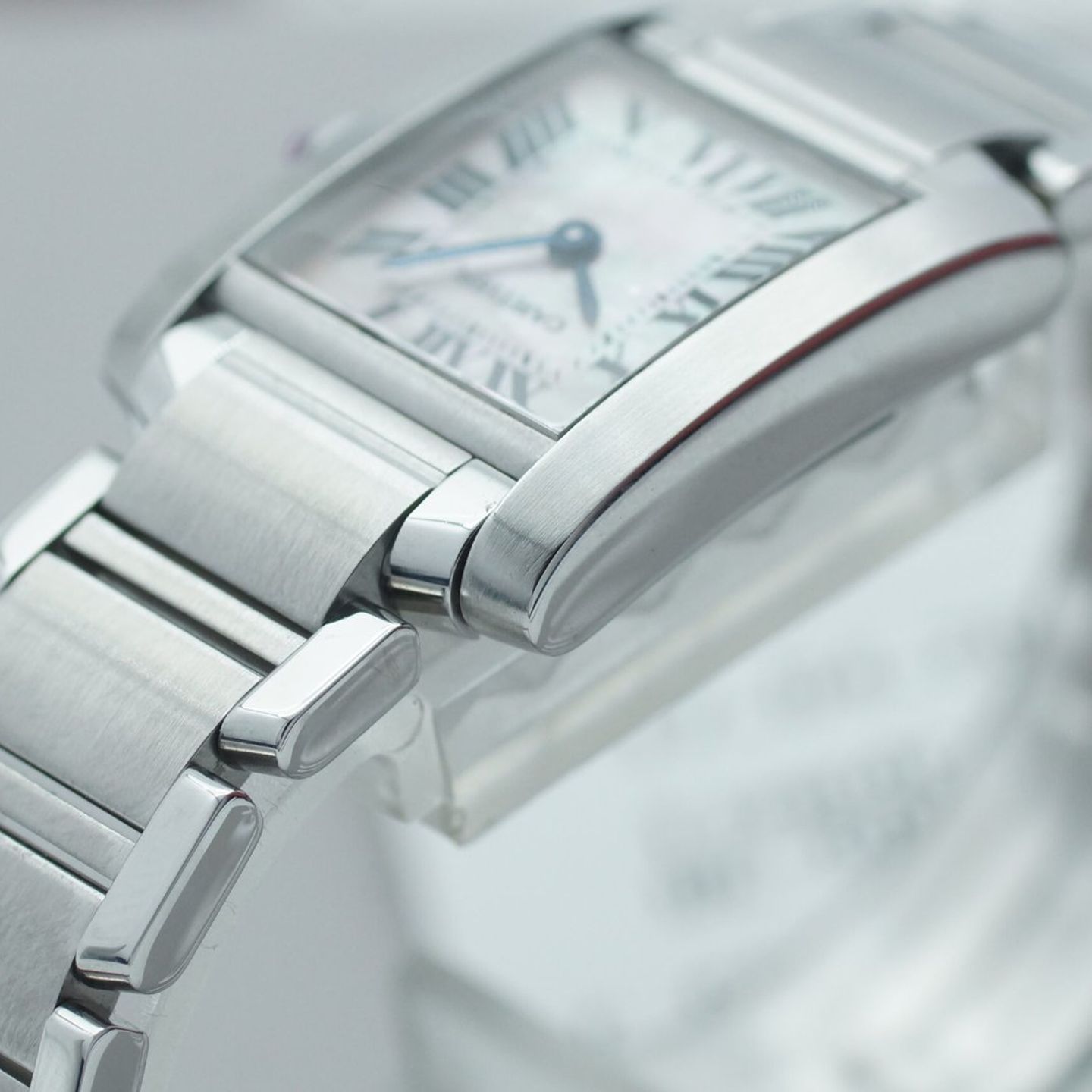 Cartier Tank Française 2385 (2007) - 20 mm Yellow Gold case (8/8)