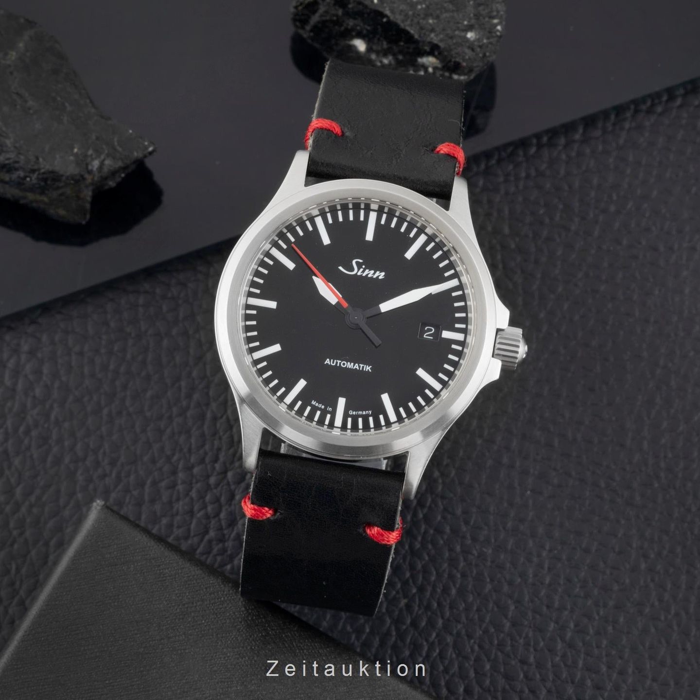 Sinn 556 556.0106 - (3/8)