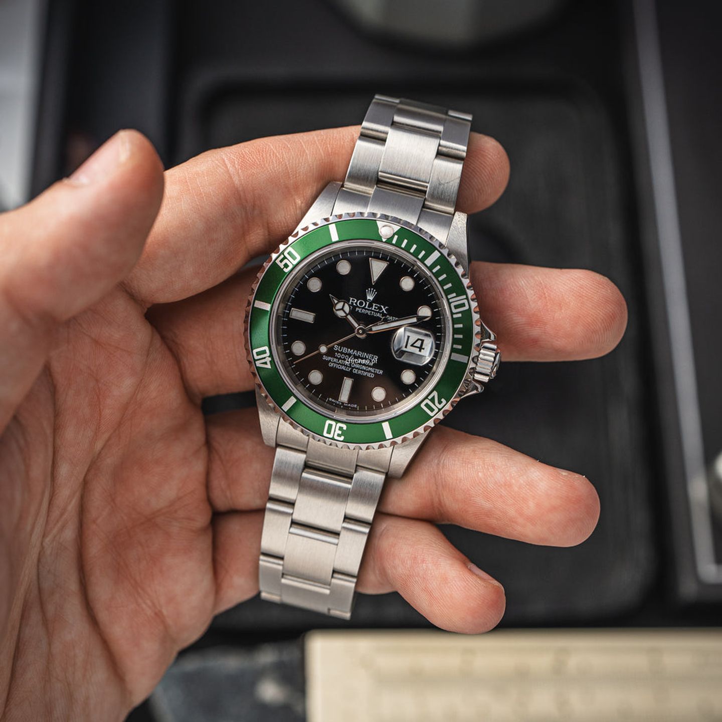 Rolex Submariner Date 16610LV - (3/8)