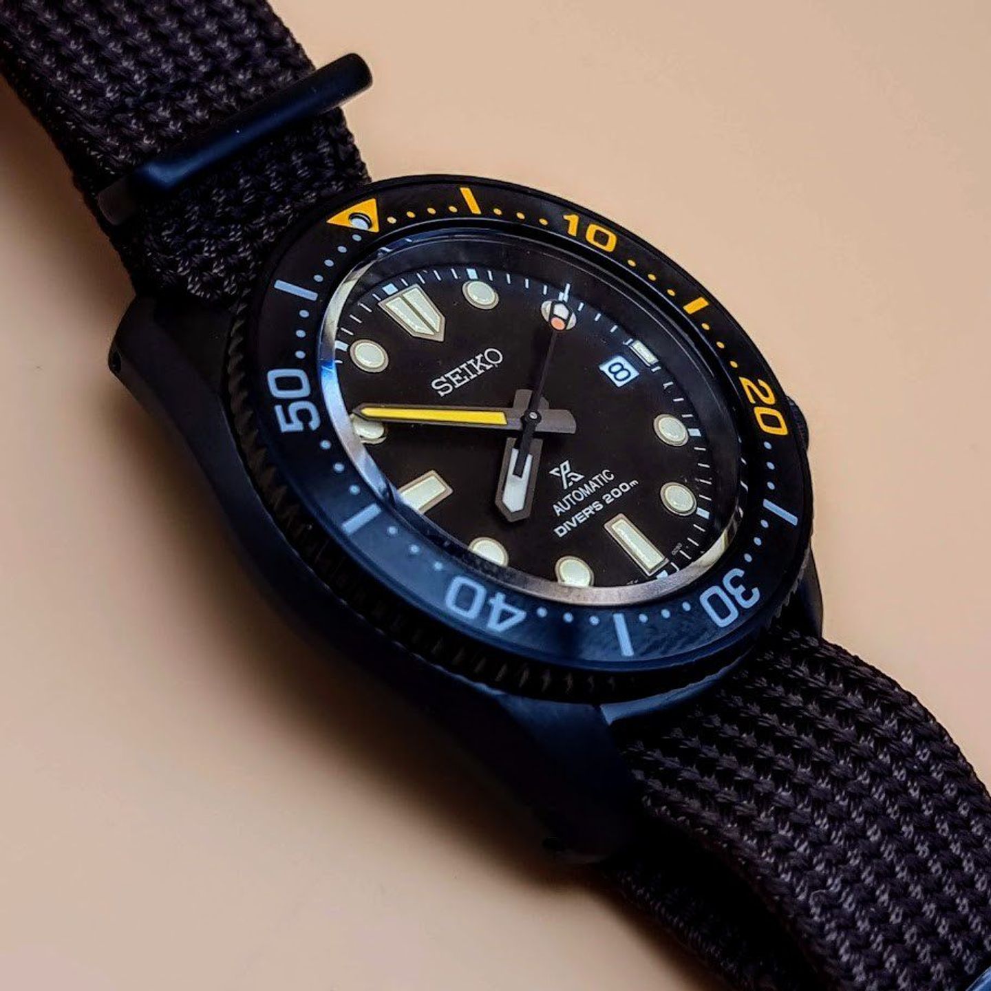 Seiko Prospex SPB255J1 (2025) - Black dial 42 mm Steel case (4/8)