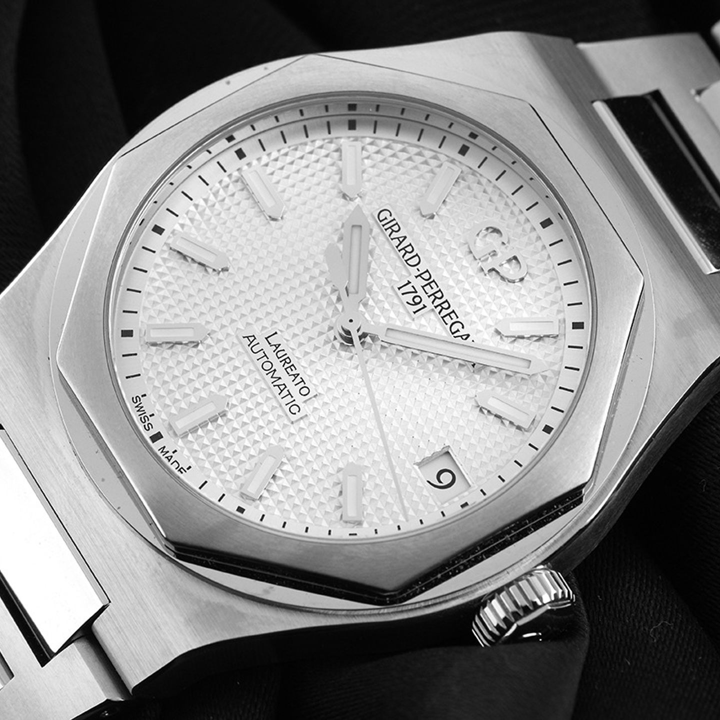 Girard-Perregaux Laureato 81010-11-131-11A - (3/7)