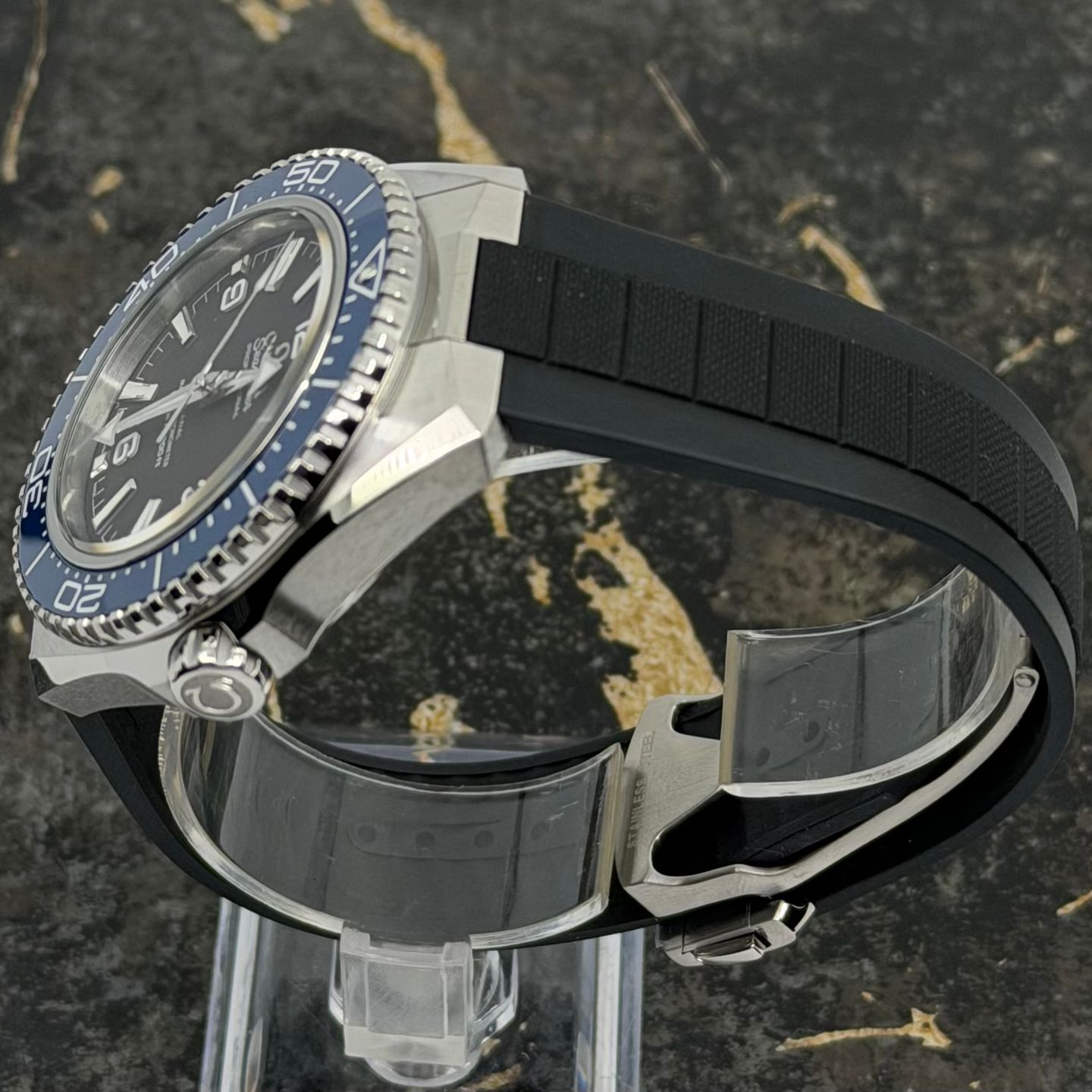 Omega Seamaster Planet Ocean 217.32.42.21.01.002 - (5/8)