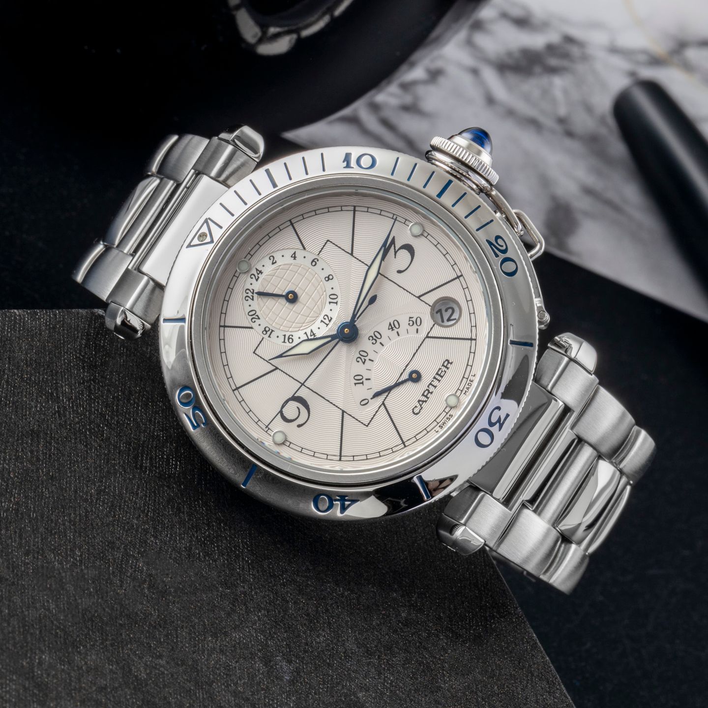 Cartier Pasha W31037H3 (2005) - Zilver wijzerplaat 38mm Staal (2/8)