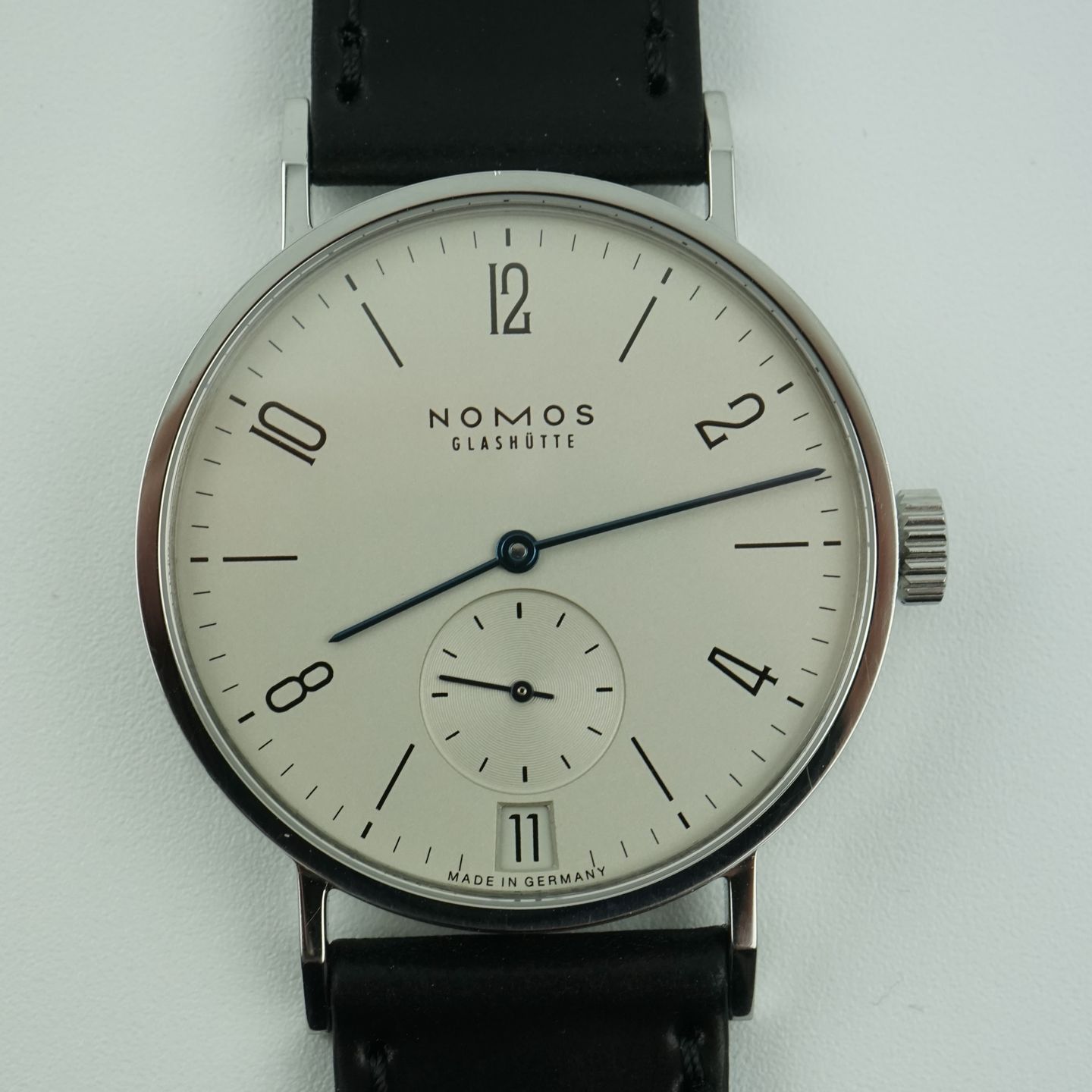 NOMOS Tangomat Datum 602 - (2/8)