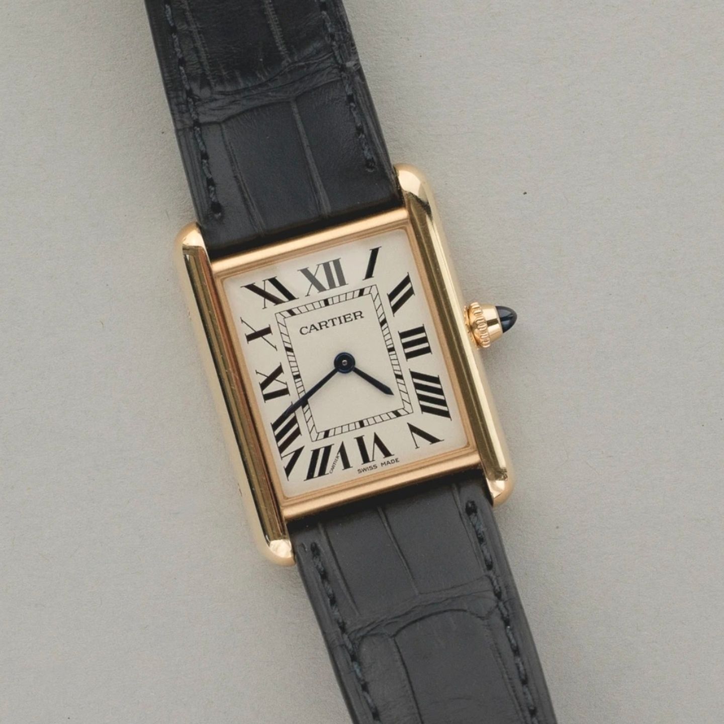 Cartier Tank Louis Cartier WGTA0067 (2023) - Zilver wijzerplaat 34mm Geelgoud (1/1)