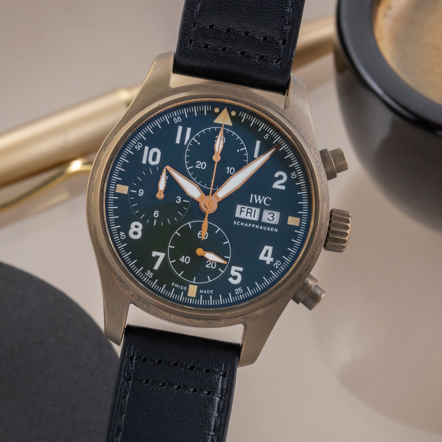IWC Pilot Spitfire Chronograph IW387902 (Unknown (random serial)) - Green dial 41 mm Bronze case (3/8)