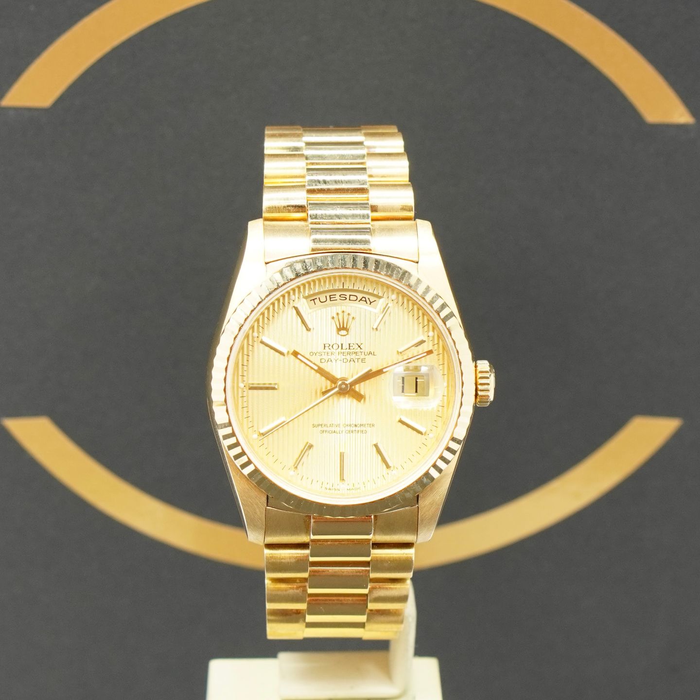 Rolex Day-Date 36 18238 (1991) - Gold dial 36 mm Yellow Gold case (1/7)