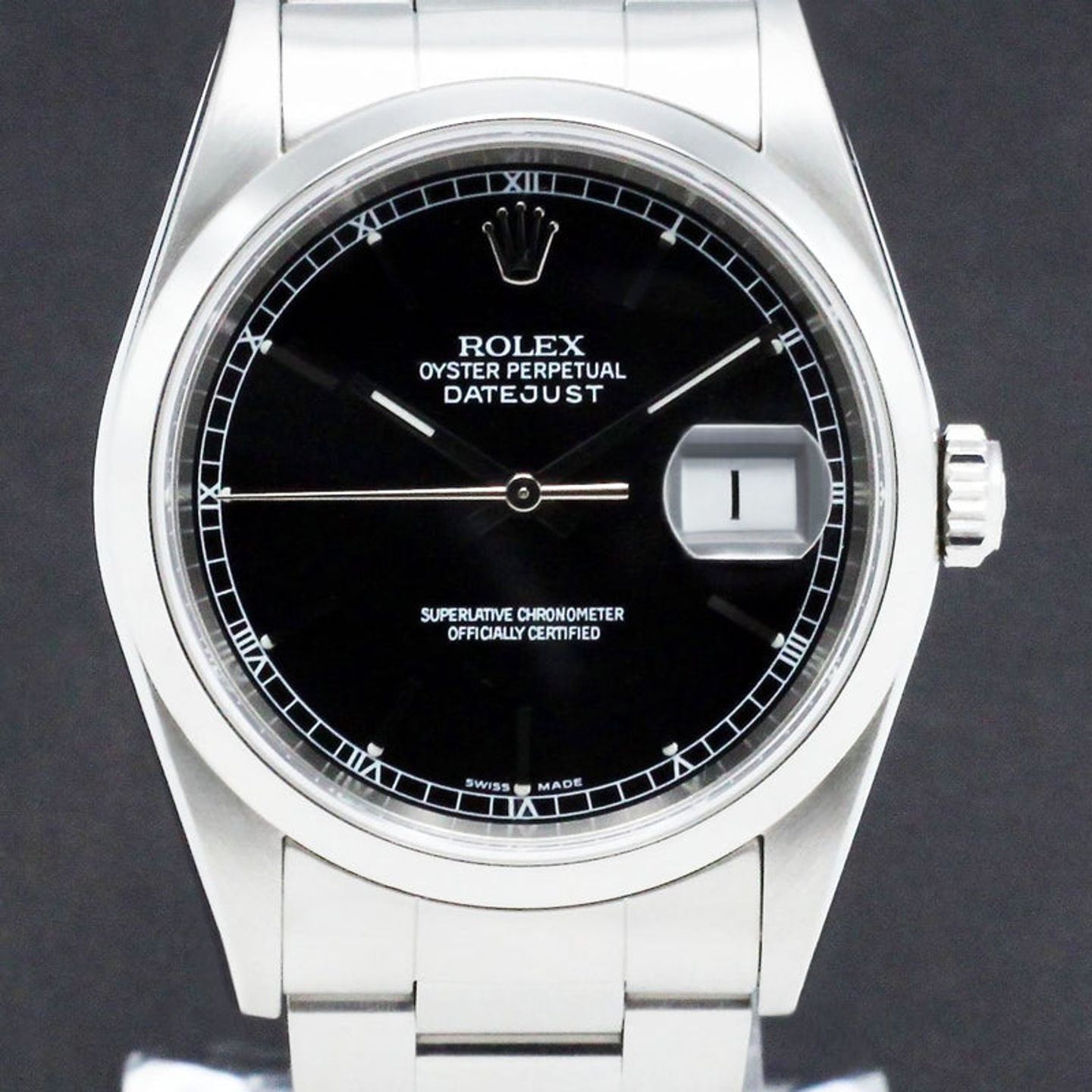 Rolex Datejust 36 16200 (2004) - Zwart wijzerplaat 36mm Staal (1/7)