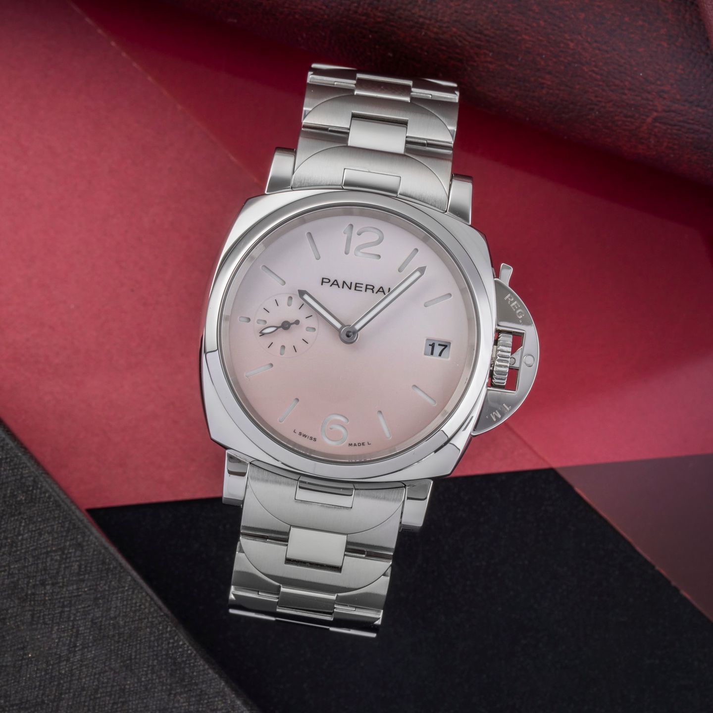 Panerai Luminor Due PAM01319 (Unknown (random serial)) - Pink dial 38 mm Steel case (1/8)