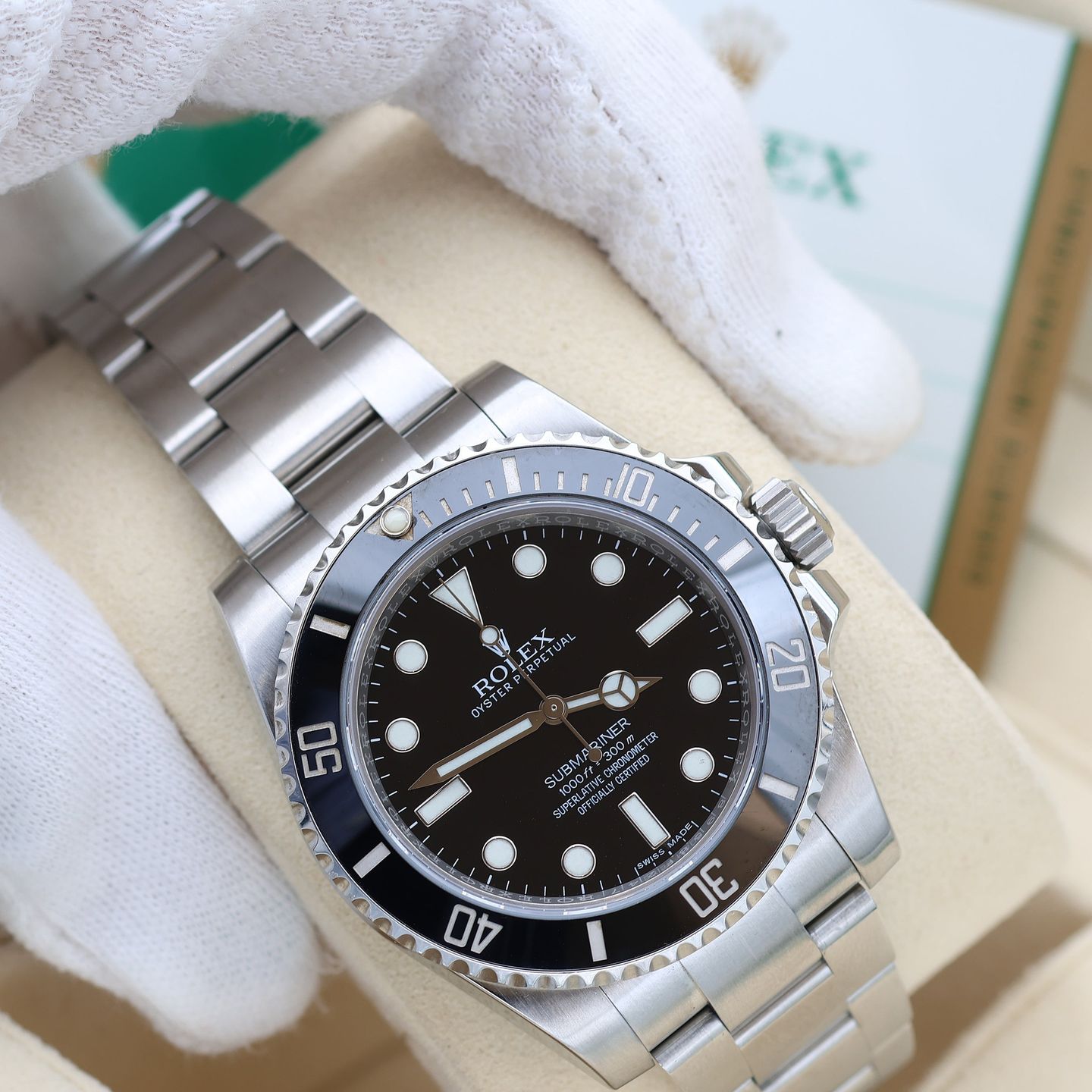 Rolex Submariner No Date 114060 (Onbekend (willekeurig serienummer)) - Zwart wijzerplaat 40mm Staal (3/8)
