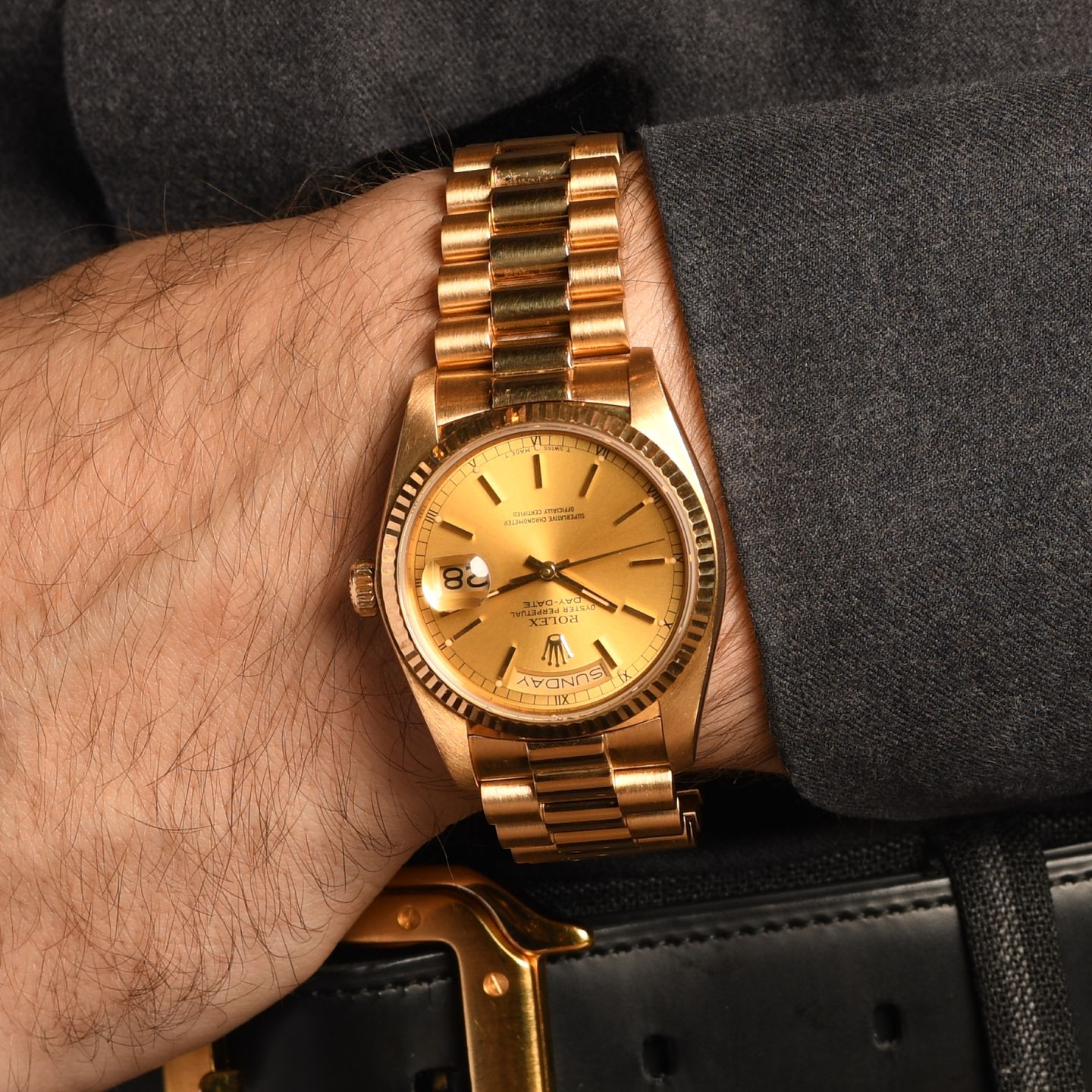 Rolex Day-Date 36 18038 (1984) - Champagne dial 36 mm Yellow Gold case (1/6)