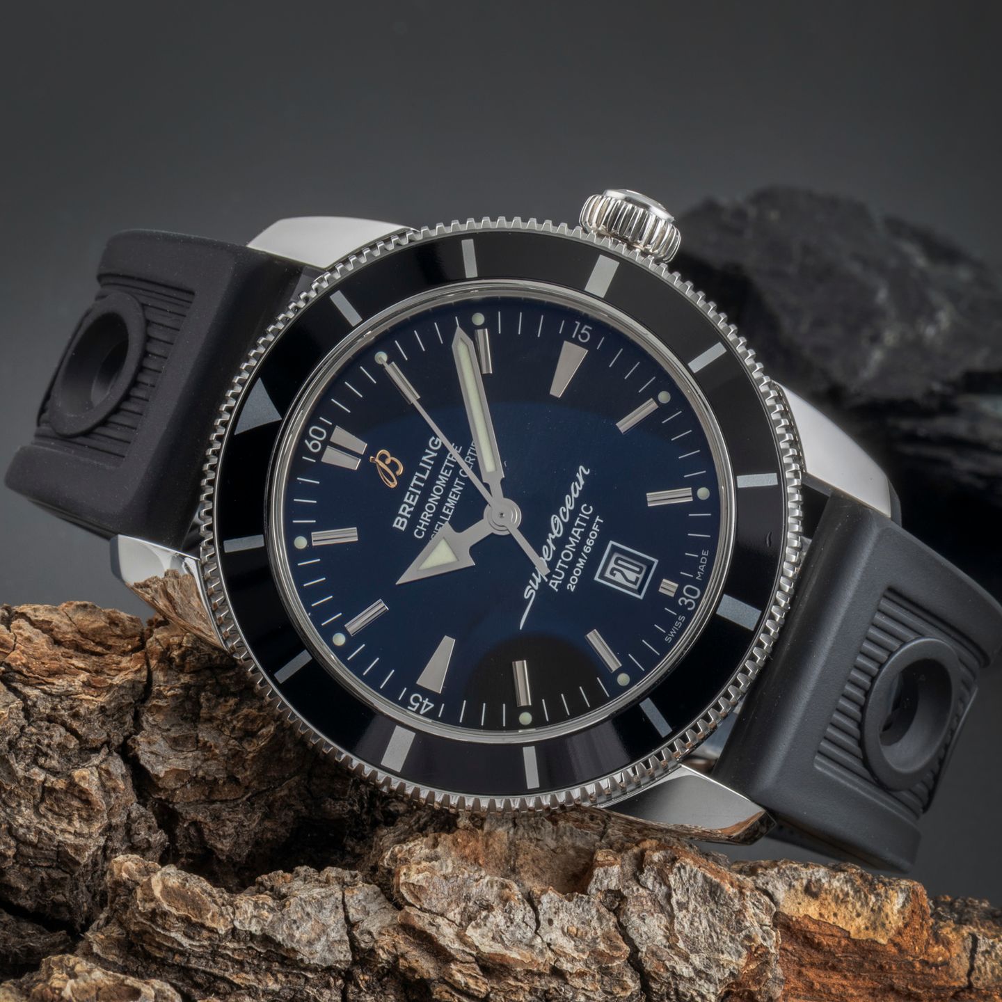 Breitling Superocean Heritage 46 A1732024/B868 (Unknown (random serial)) - Black dial 46 mm Steel case (2/8)