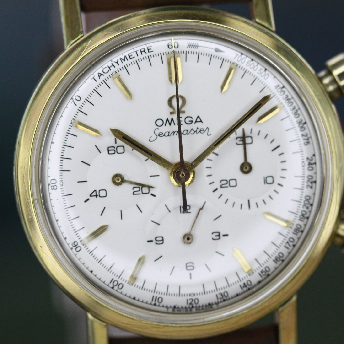 Omega Seamaster 145.006-67 (1967) - White dial 36 mm Yellow Gold case (5/8)