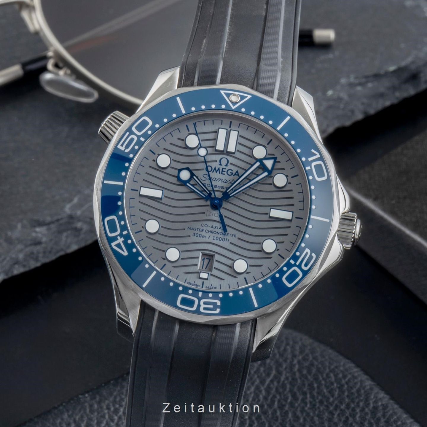 Omega Seamaster Diver 300 M 210.32.42.20.06.001 - (1/8)