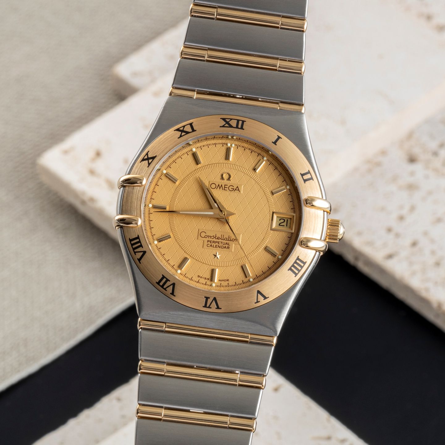 Unknown Unknown 1252.10.00  396.1202 (2000) - (3/8)