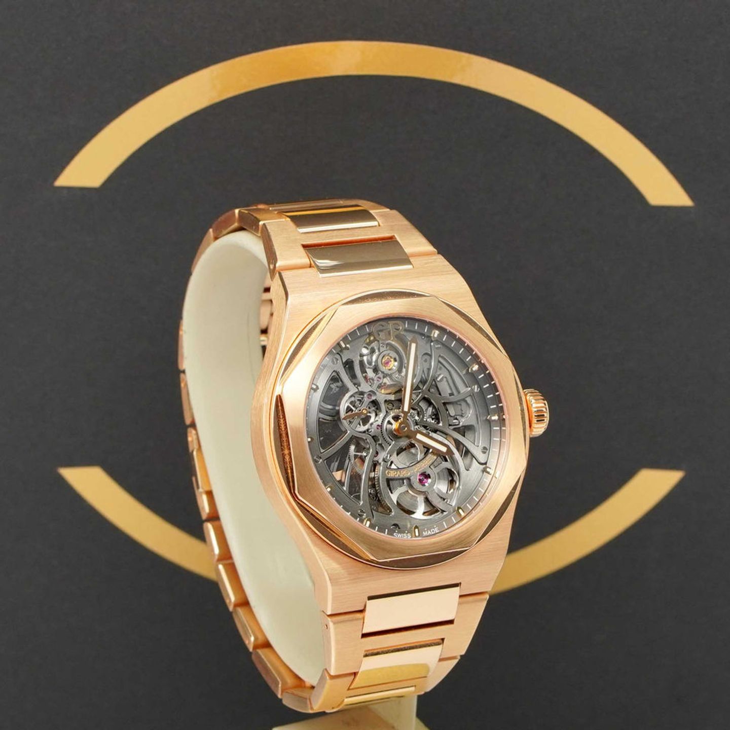 Girard-Perregaux Laureato 81015-52-002-52A (2023) - Transparant wijzerplaat 43mm Roségoud (3/7)