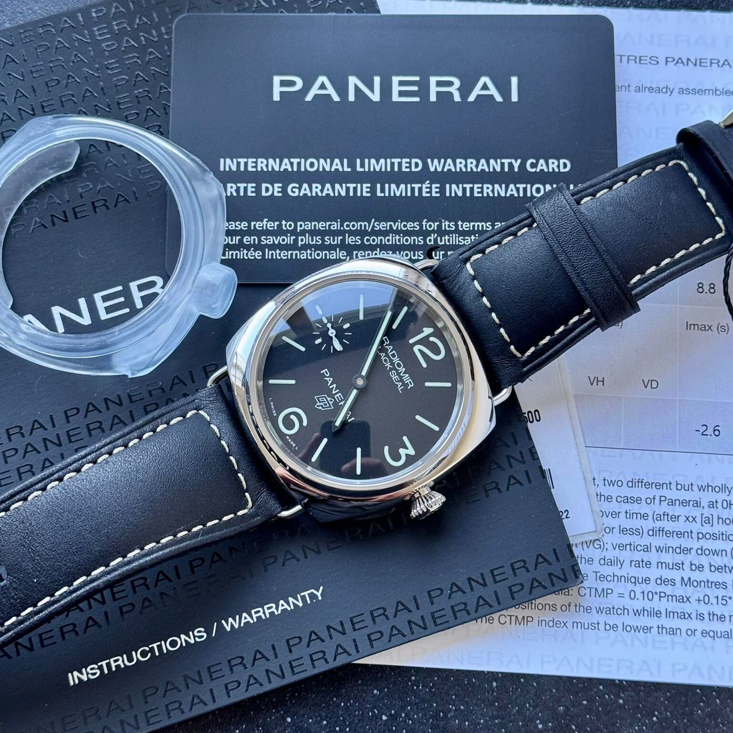 Panerai Radiomir Black Seal PAM00754 (2022) - Zwart wijzerplaat 45mm Staal (7/7)