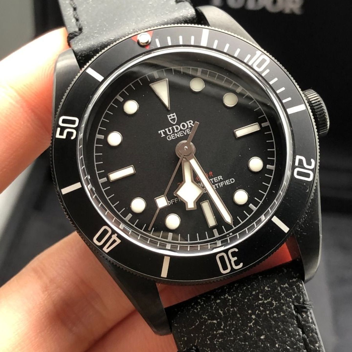 Tudor Black Bay Dark 79230DK-0007 - (6/8)