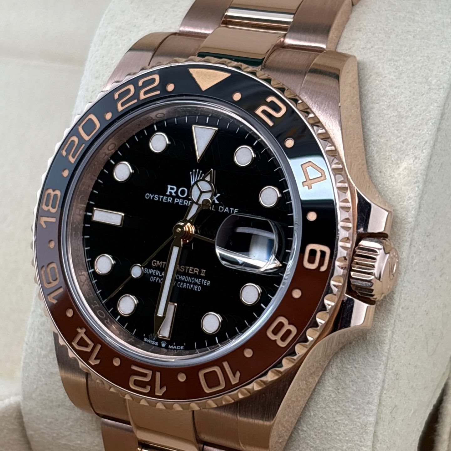 Rolex GMT-Master II 126715CHNR (2018) - Zwart wijzerplaat 40mm Roségoud (2/8)