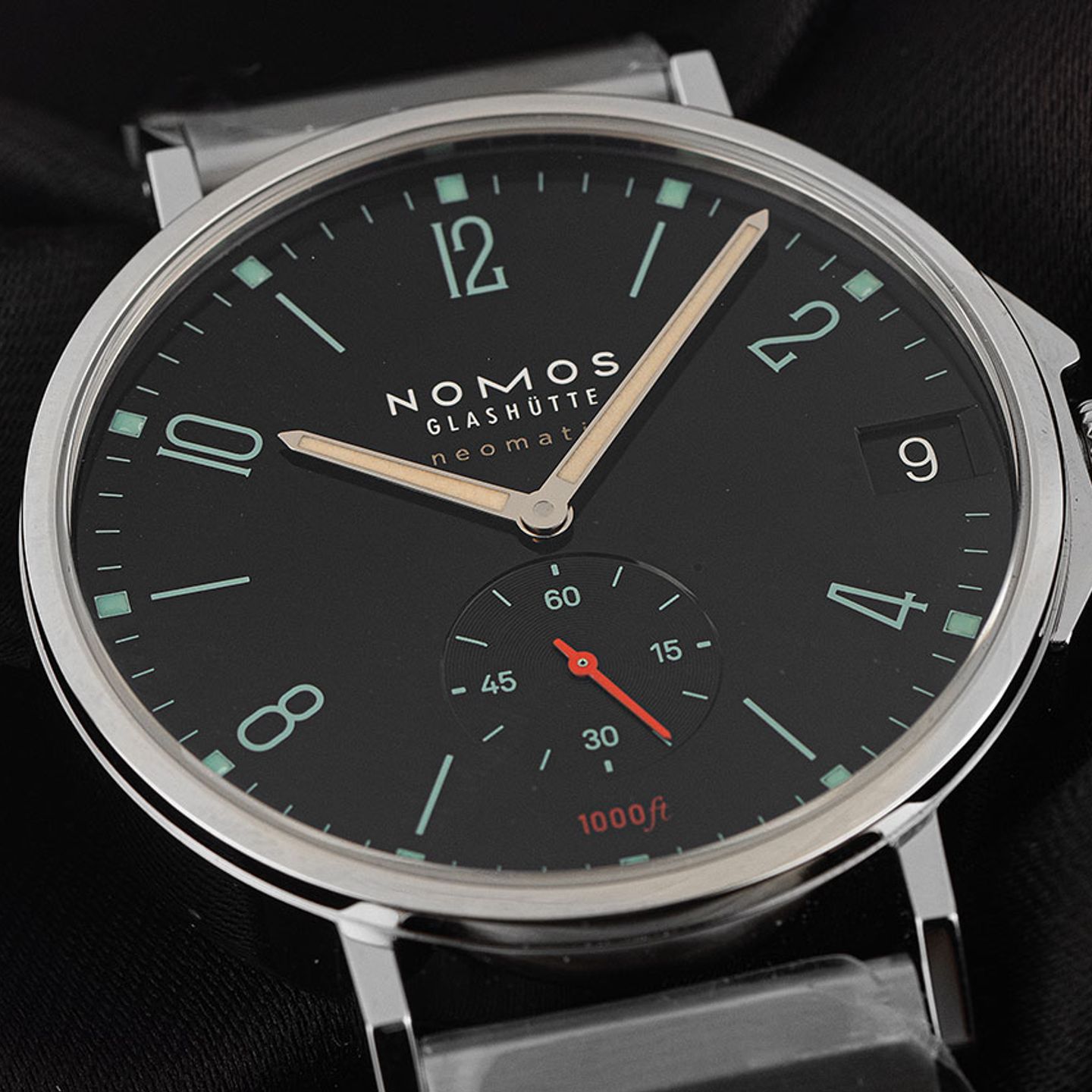 NOMOS Tangente Neomatik 581 - (3/7)