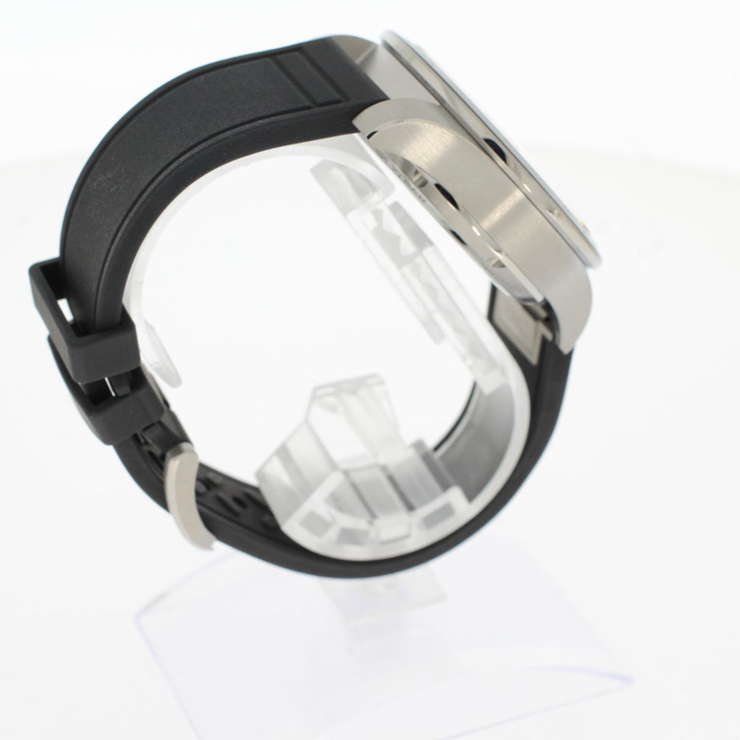 IWC Pilot Chronograph IW388305 (2025) - Black dial 43 mm Titanium case (4/5)