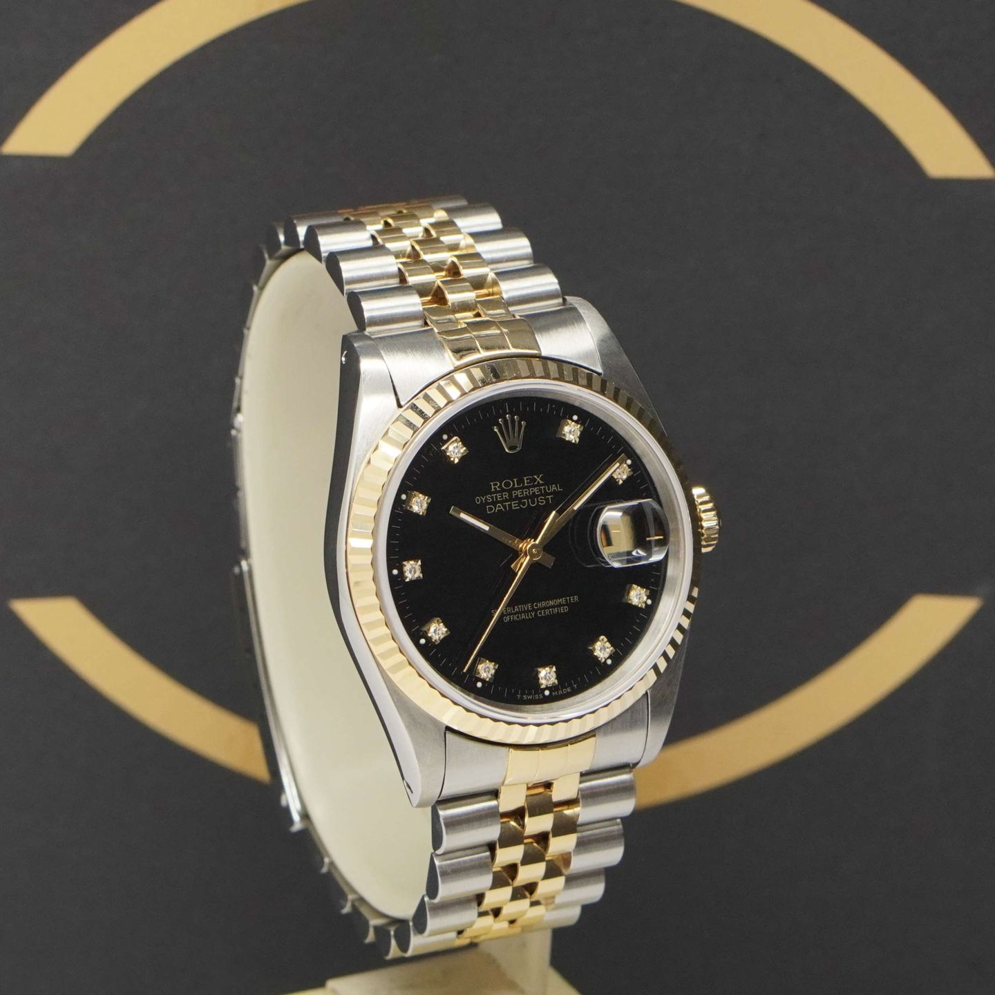 Rolex Datejust 36 16233 (1992) - Black dial 36 mm Gold/Steel case (2/7)