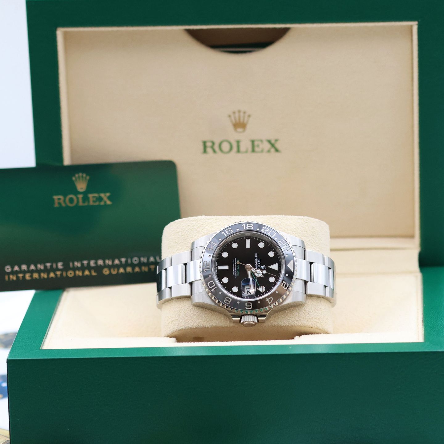 Rolex GMT-Master II 126710GRNR - (2/8)