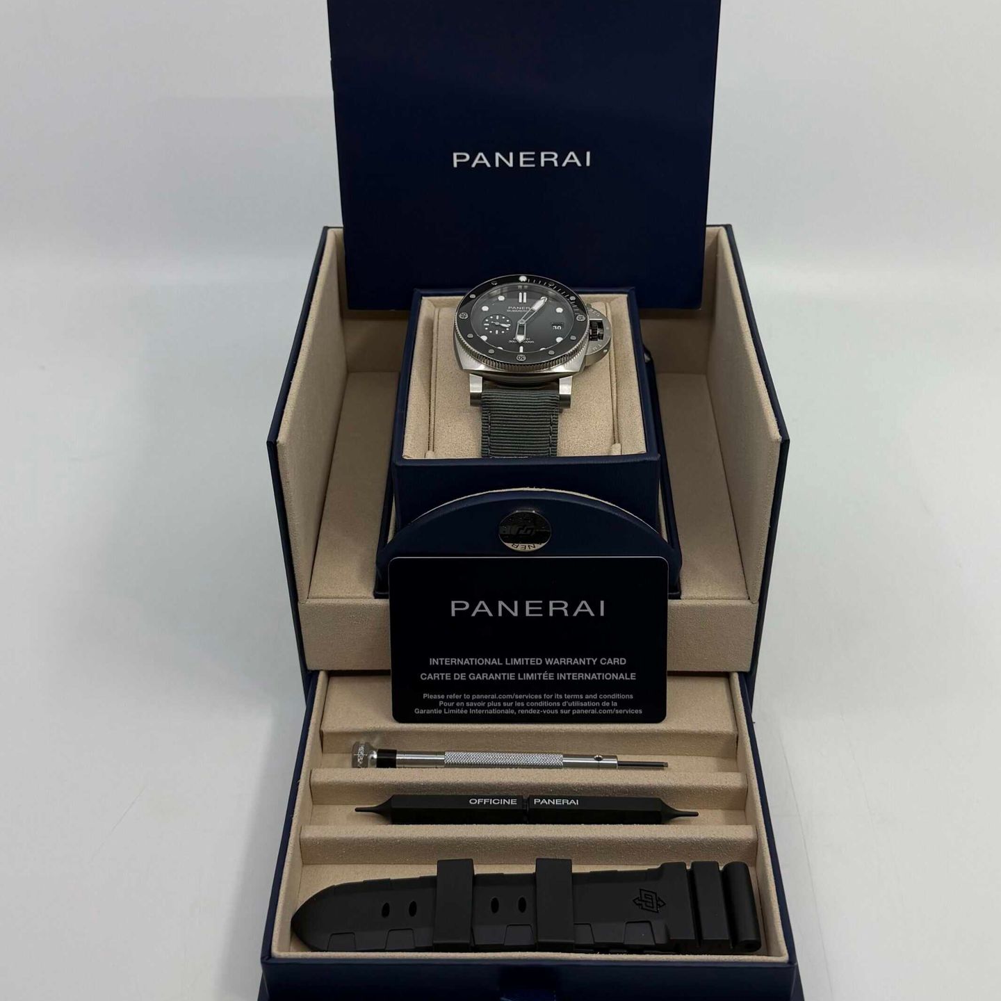 Panerai Luminor Submersible PAM01288 - (3/8)