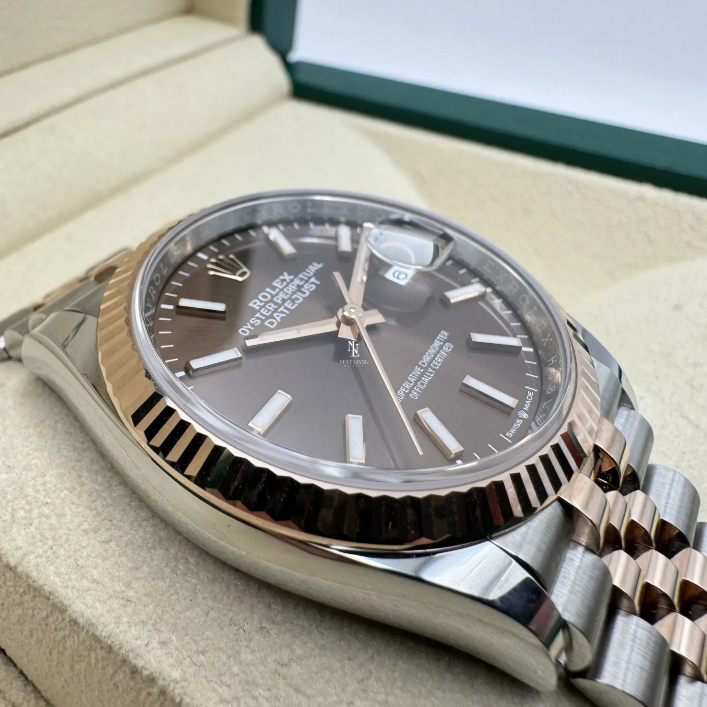 Rolex Datejust 36 126231 (2026) - 36 mm Gold/Steel case (8/8)