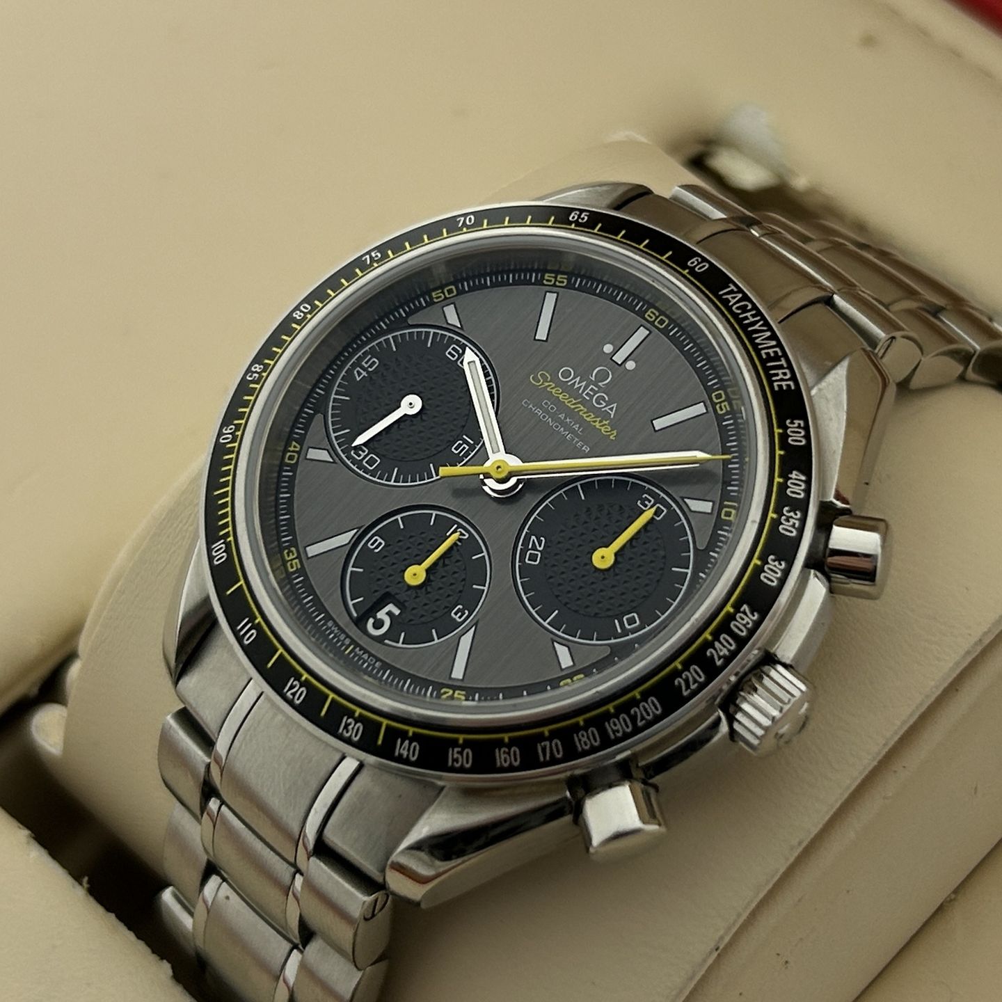 Omega Speedmaster Racing 326.30.40.50.06.001 - (8/8)