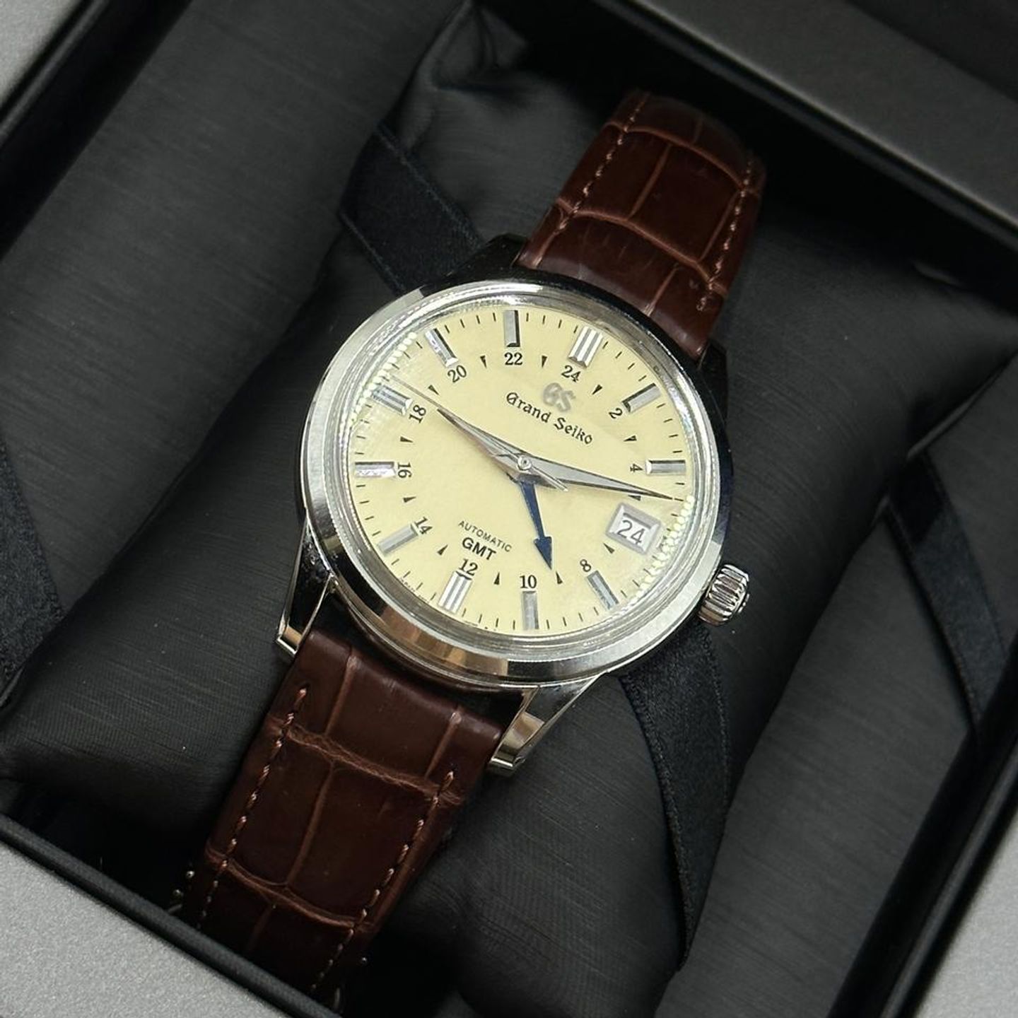 Grand Seiko Elegance Collection SBGM221 - (6/10)