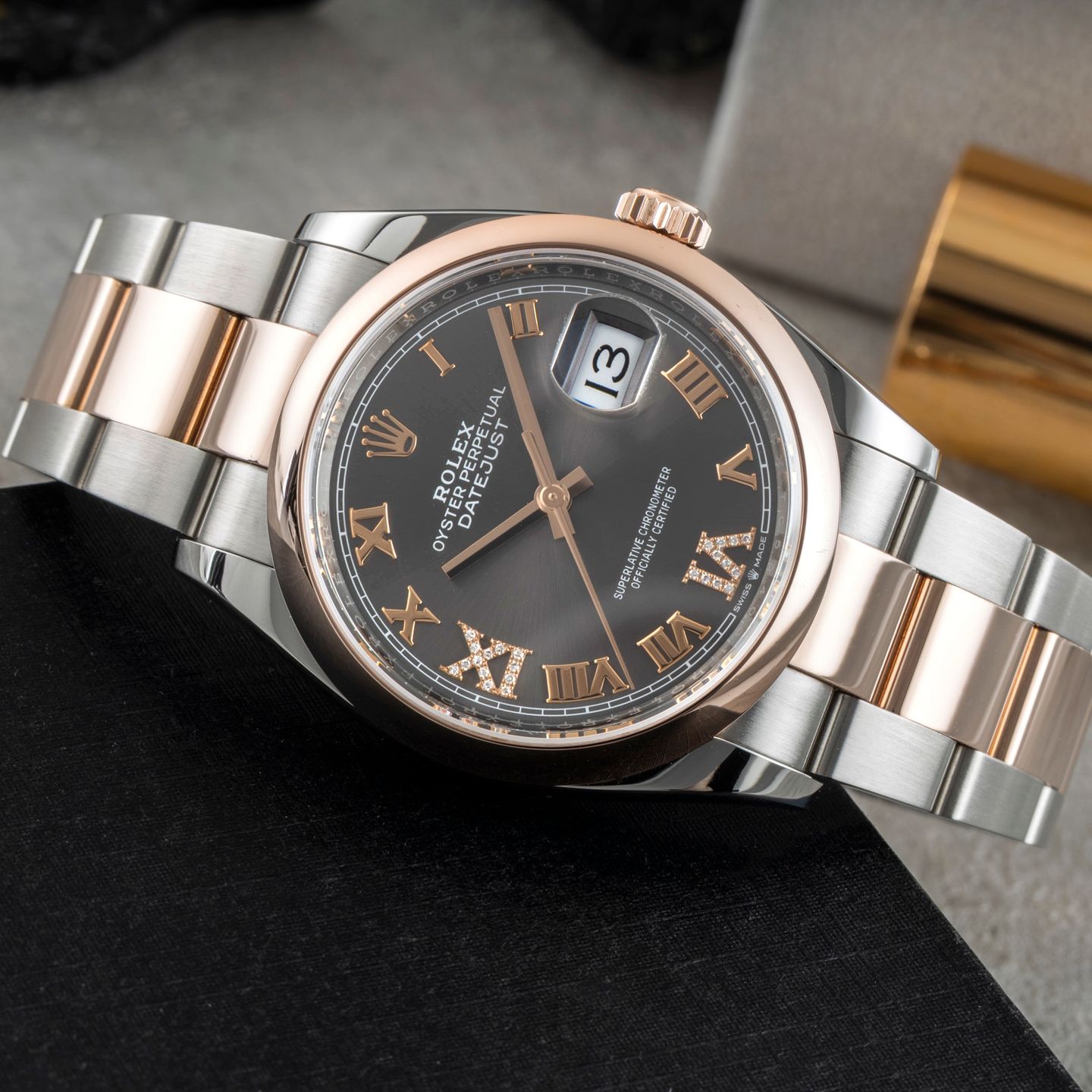 Rolex Datejust 36 126201 (Onbekend (willekeurig serienummer)) - 36mm Goud/Staal (2/8)