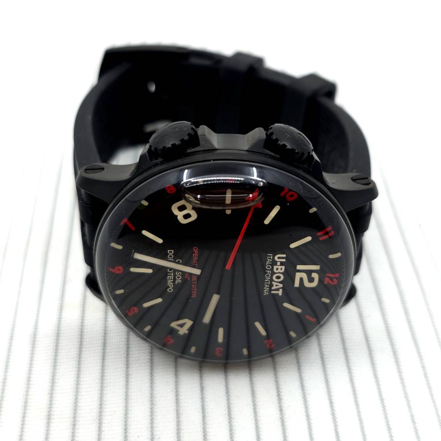 U-Boat Capsoil DLC 8841 (2025) - Black dial 46 mm Steel case (6/8)