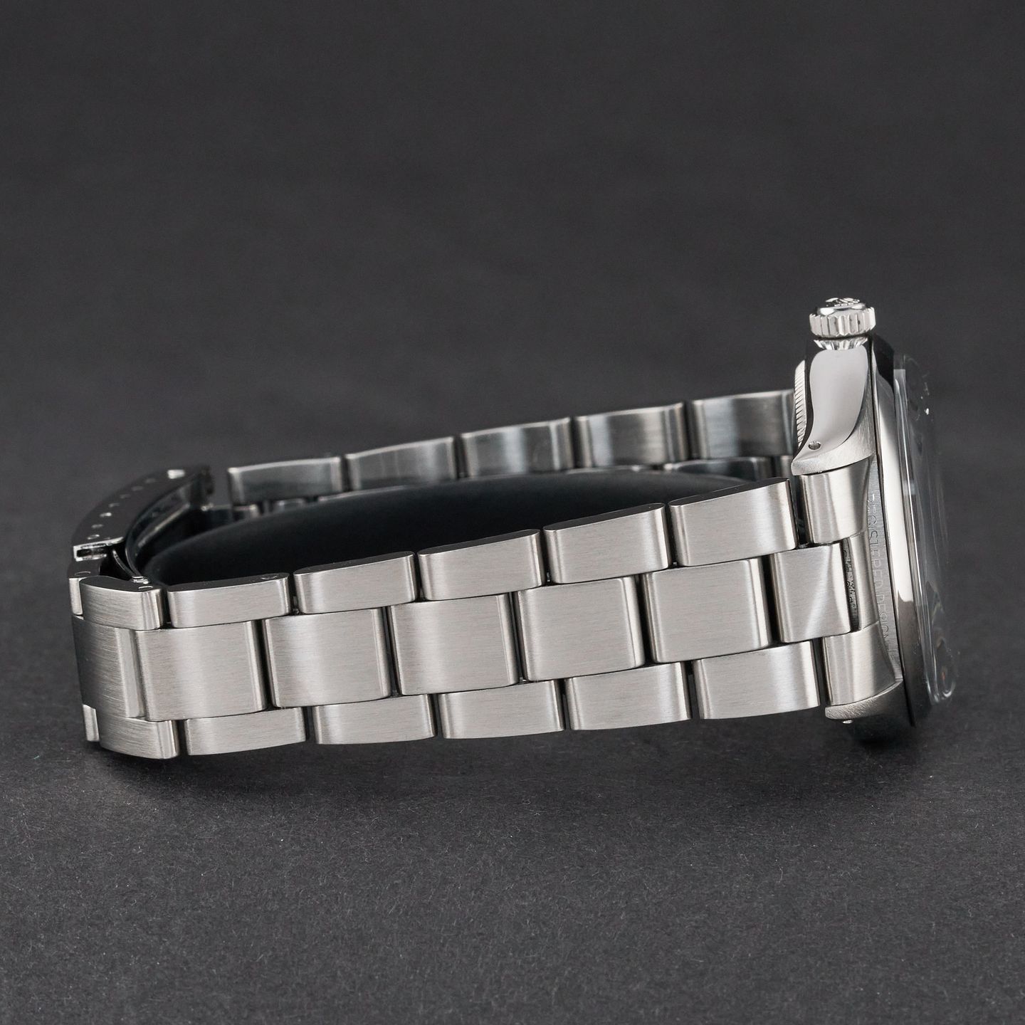 Rolex Air-King 5500 (1978) - Grey dial 34 mm Steel case (6/8)