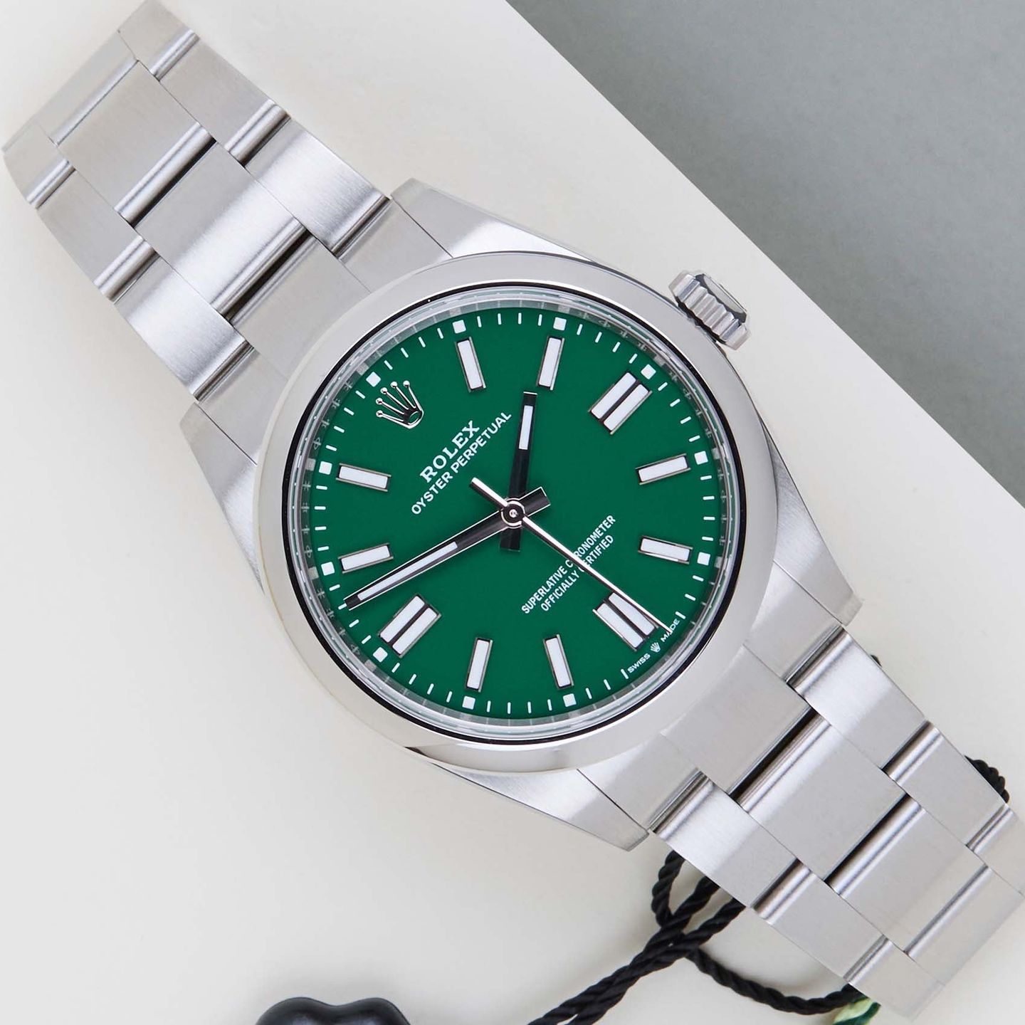 Rolex Oyster Perpetual 41 134300 (2026) - 41 mm Steel case (1/8)